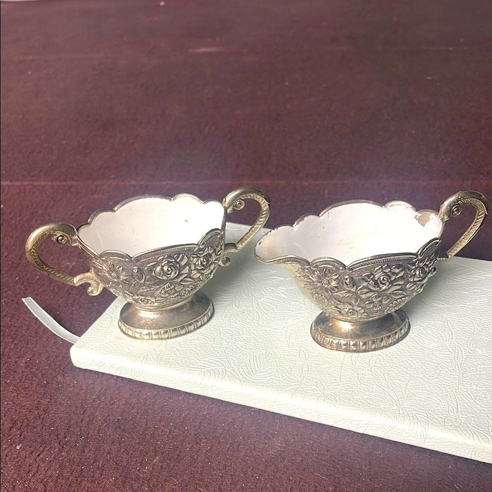 Elegant Silver Cream and Sugar Set